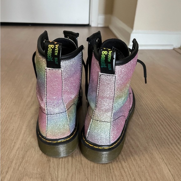 Dr. Martens. A rainbow sparkle color. Brand new. Size 6 - Picture 2 of 4
